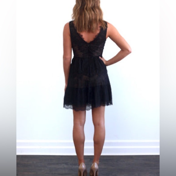 Bcbgmaxazria Willa Lace Black Mini Dress Size S - Picture 4 of 16